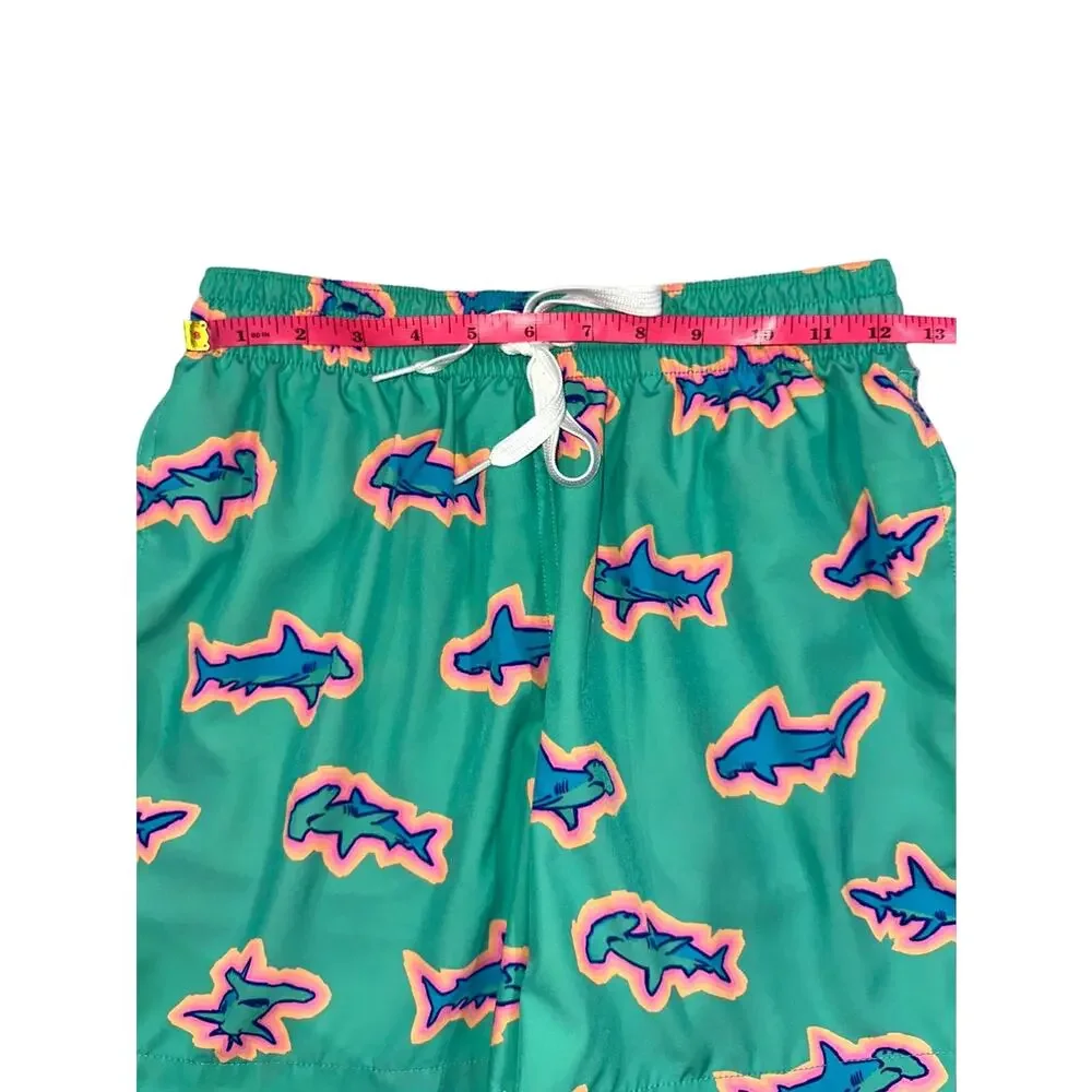 Chubbies Men's Apex Swimmers Green Shark 5.5